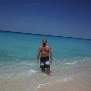 Meet your Posher, Roy